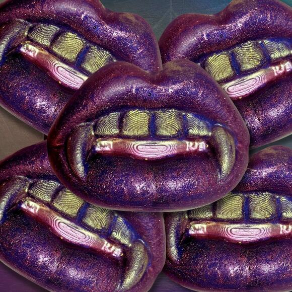 Gory Dreadful Candle Co Other - Vampire Kisses Wax Melt: Damp Woods Pumpkin Clove Nutmeg Apple Patchouli Scent